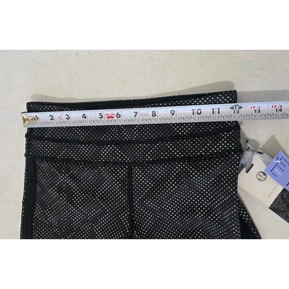 Lululemon Pace Tight Reflective Leggings sz 2 24x24 Polka Dot Black Silver NWT